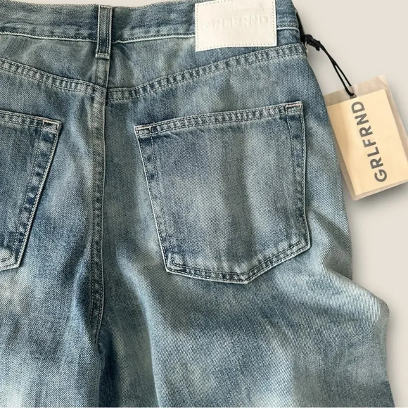 GRLFRND | Bella Boyfriend Jeans | Multiple Sizes | Marble Wash | New with Tags - Picture 11 of 12